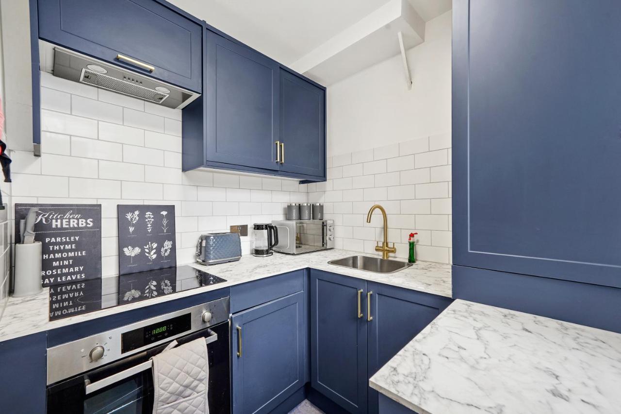Modern One Bedroom Apartments In Brighton Bagian luar foto