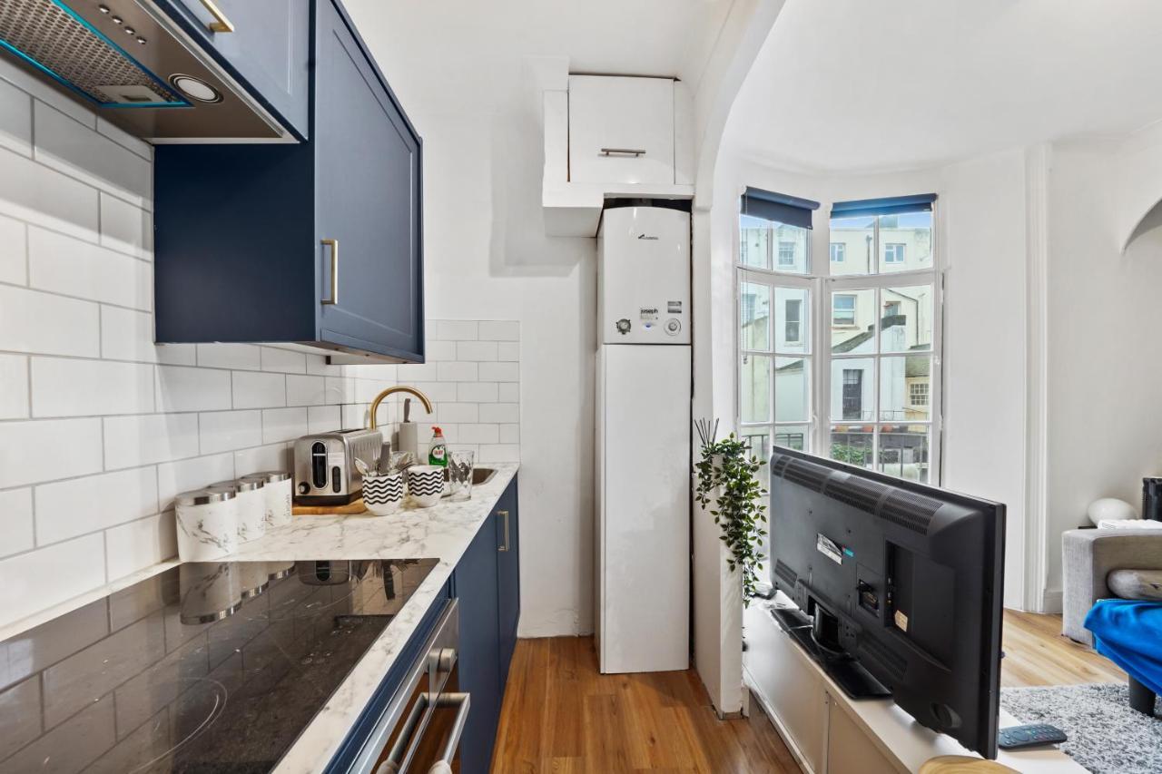 Modern One Bedroom Apartments In Brighton Bagian luar foto