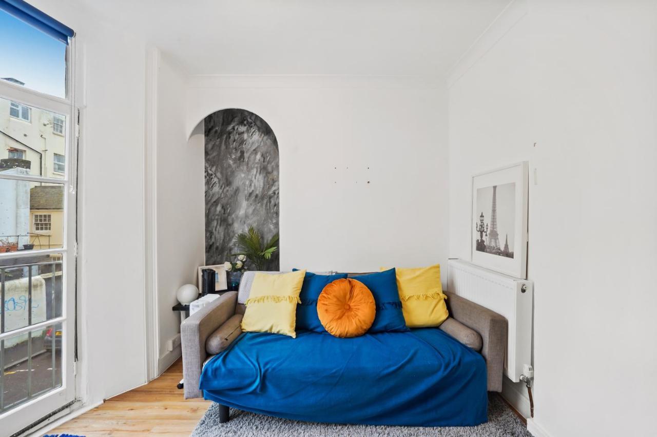 Modern One Bedroom Apartments In Brighton Bagian luar foto