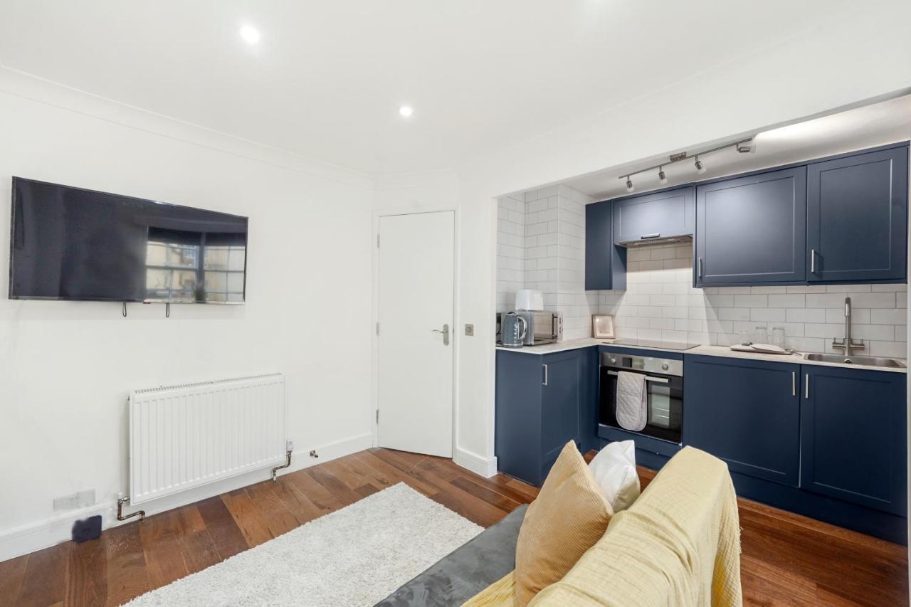 Modern One Bedroom Apartments In Brighton Bagian luar foto